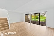Photo - Turnkey 3 Bed, 2.5 Bath Townhome in San Cl...