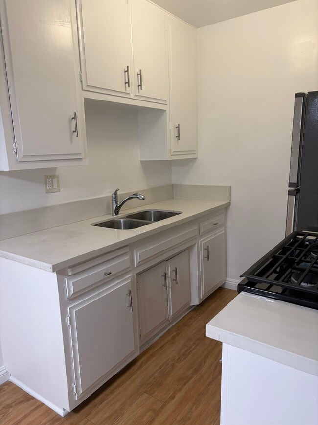 Photo - 5123 Raleigh St