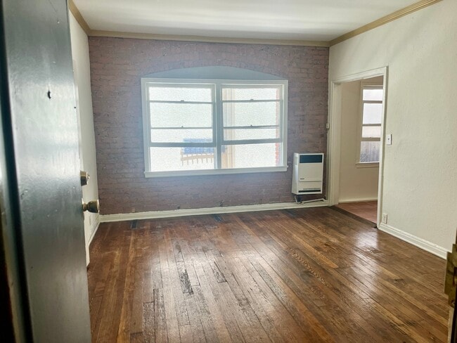 Photo - 545 S Hobart Blvd Unit 203