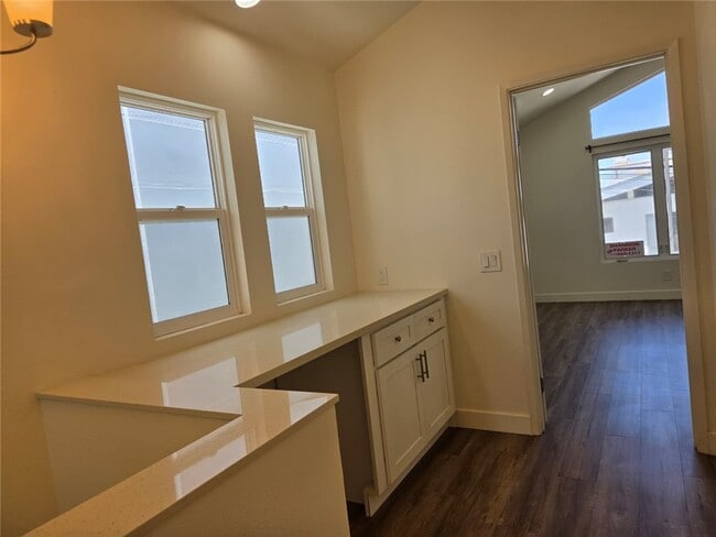 Photo - 1812 W Balboa Blvd