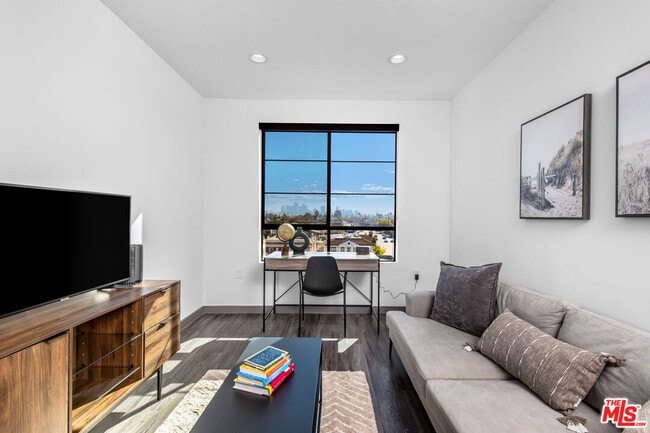 Photo - 3617 Venice Blvd.