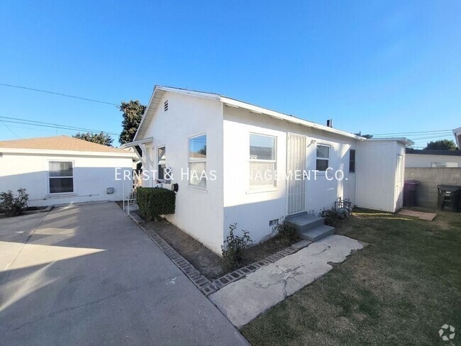 Building Photo - 2125 W Columbia St Rental