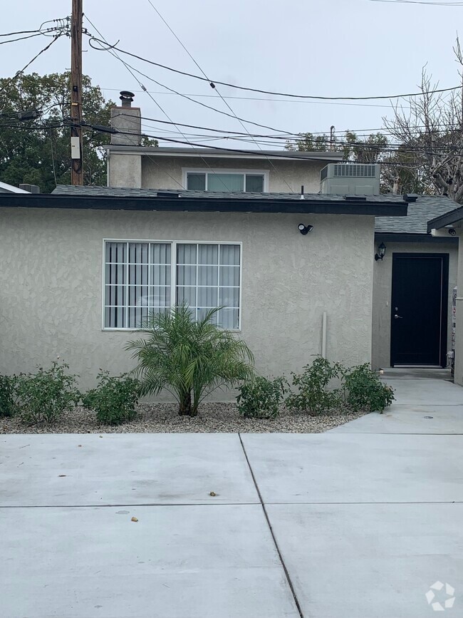 Building Photo - 139 N Lamer St Unit A Rental