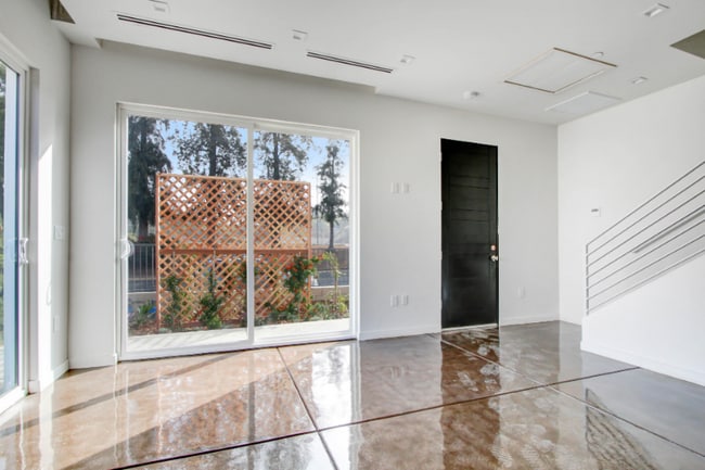 Photo - 5407 Huntington Dr