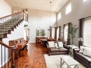 Photo - Charming 4 Bedroom/3 Bath Single Family Home on a Cul-de-sac with backyard
