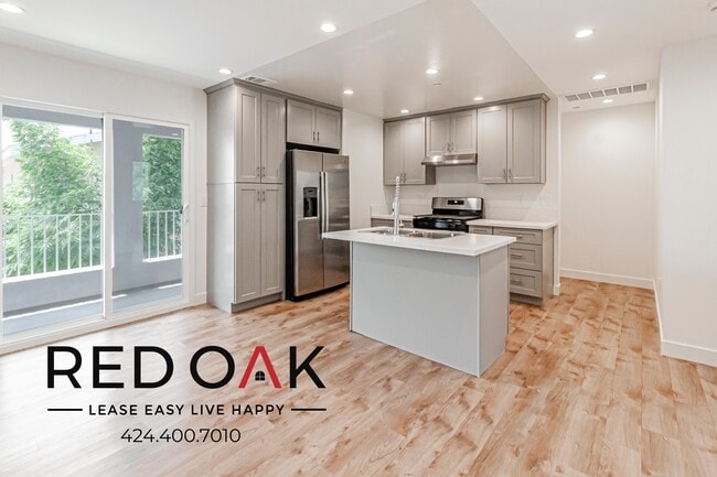 Building Photo - 825 Date St Unit B Rental
