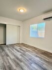 Photo - 17205 Saticoy St