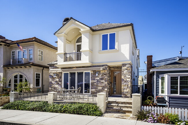 Photo - 119 Opal Ave