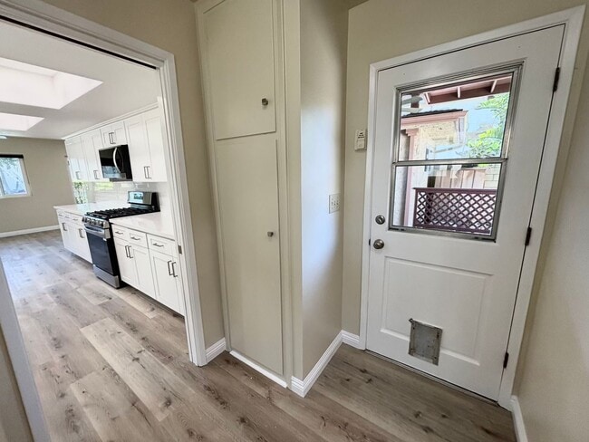 Photo - Clean and upgraded 2 Bedroom home in Los Alamitos
