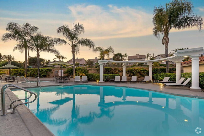 Building Photo - Hillsborough Park Rental