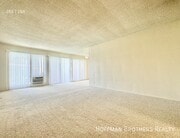 Photo - 1540 Laurel Ave Unit 4