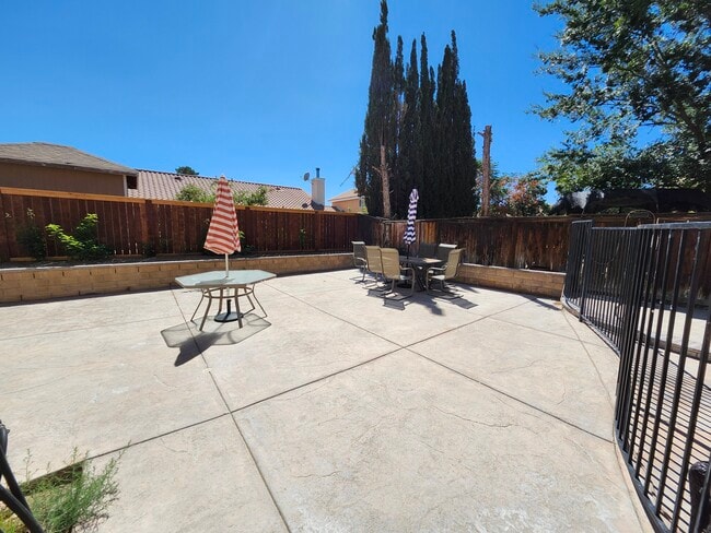 Photo - 37729 Rockie Ln