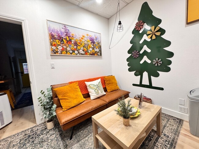 Building Photo - 6040 Cedar St