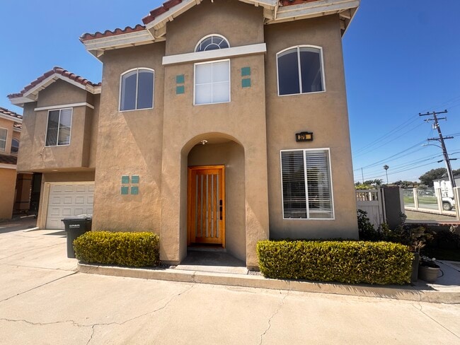 Photo - 379 Monte Vista Ave