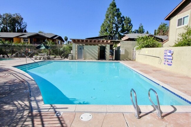 Photo - Lakeside living in Oceanside