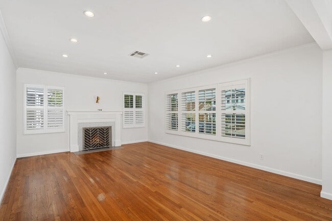 Photo - 7901 Westlawn Ave