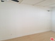 Photo - 827 2nd St Unit 305
