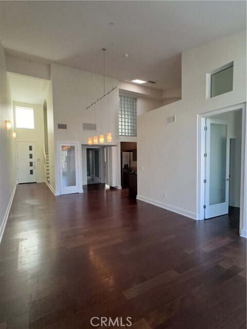 Photo - 600 Ridgeley Dr