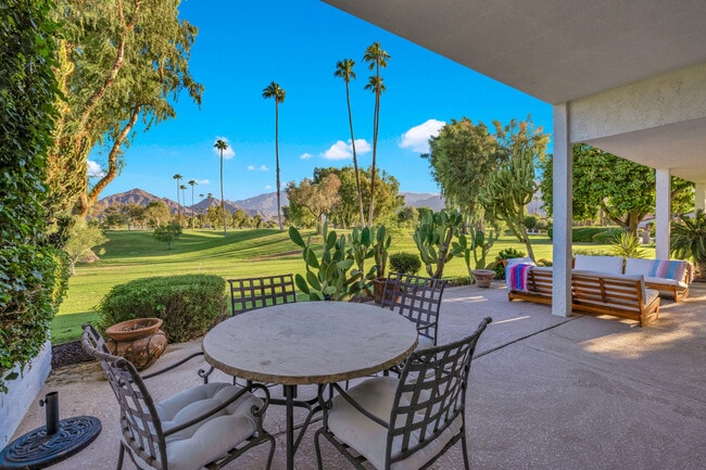 Building Photo - 47760 Eisenhower Dr