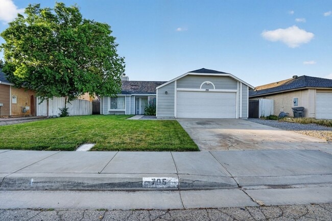 Building Photo - 705 Desert Calico Dr