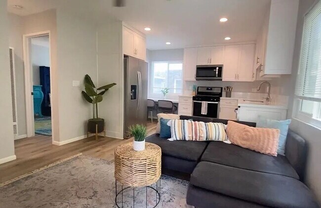 NO MIN CREDIT SCORE REQUIRED, BK OKAY, PAS... - NO MIN CREDIT SCORE REQUIRED, BK OKAY, PAS... Apartment Unit #3