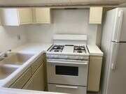 Photo - 2400 Seneca St Unit 102