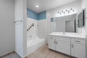 1BR, 1BA - 900SF - Bathroom - Fox Hills Apartments