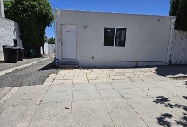 Photo - 300 S La Peer Dr Apartments Unit A