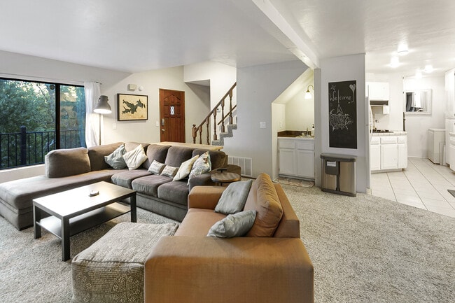 Photo - 117 A Ln
