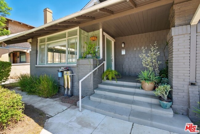 Photo - 2122 8th Ave House