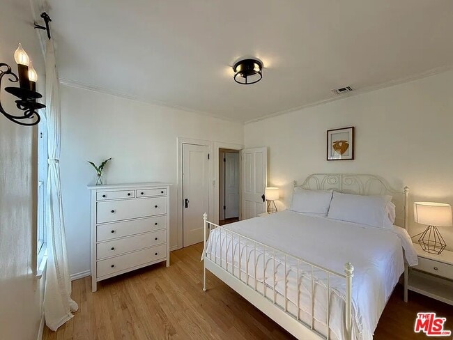 Photo - 1123 15th St Unit B