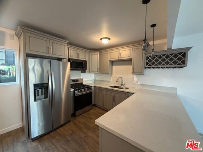 Photo - 2106 Pisani Pl