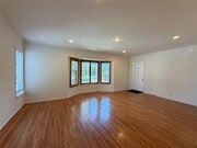 Photo - 10623 Olive St