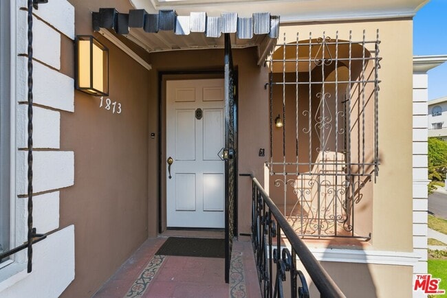 Photo - 1873 Midvale Ave