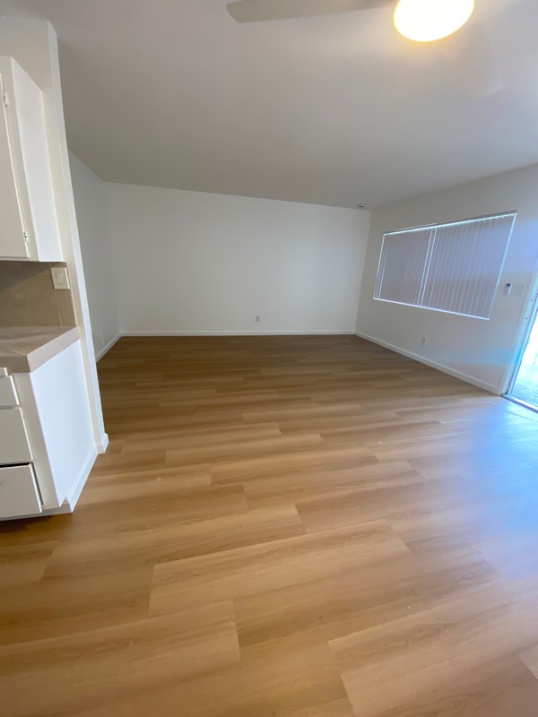 Photo - 444 E Rowland St Unit 17