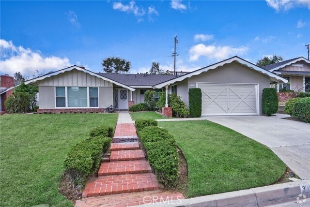 Building Photo - 3023 N Oceanview St Rental