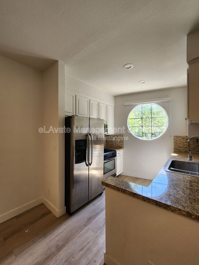 Photo - 14625 Dickens St Unit 201