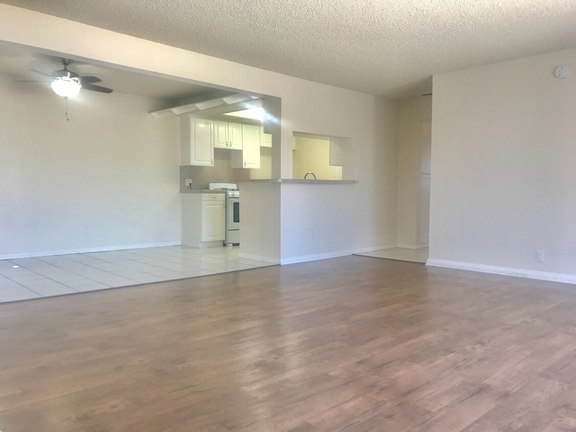 Floor Plan - Ibiza - 3 BR, 1.5 BA UP
