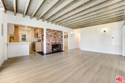 Photo - 8907 Harratt St