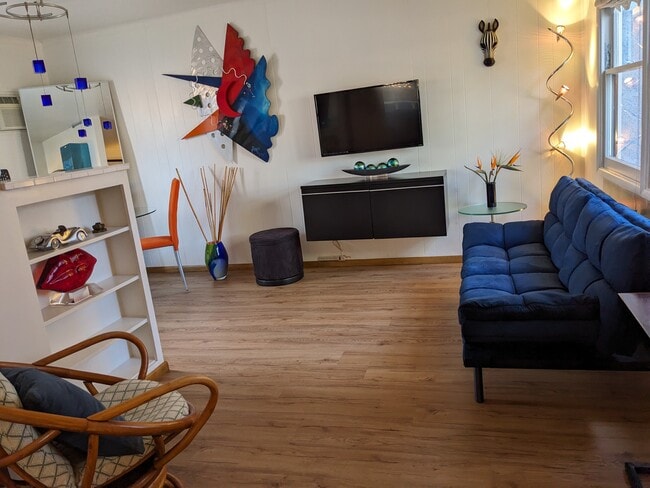 Photo - 4753 Hamilton St Unit 4753