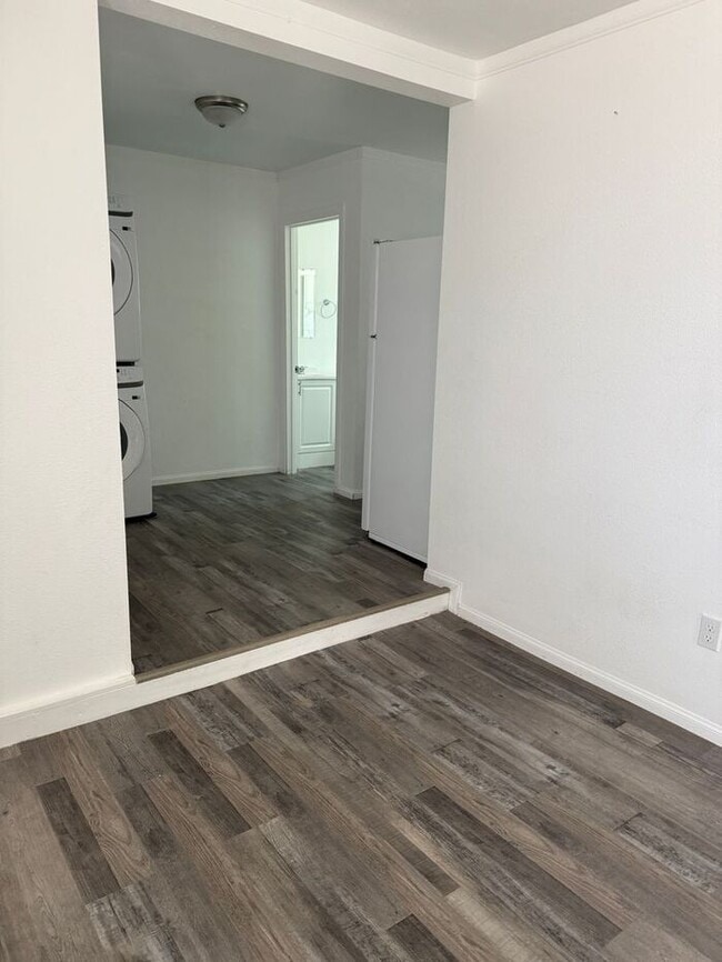 Photo - *** Please call us @ 661-266-1400 for info...