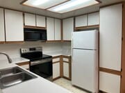 Kitchen with applainces - 2800 Keller Dr Unit 233