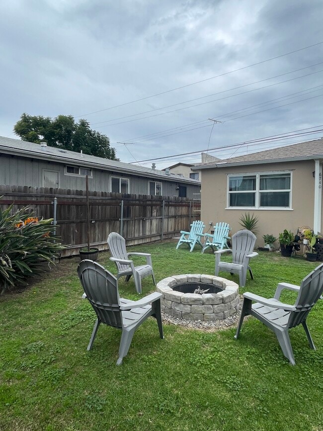 Photo - 6740 Amherst St