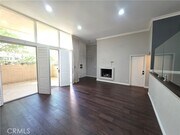 Photo - 5256 Lindley Ave