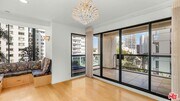 Photo - 10724 Wilshire Blvd Unit 305