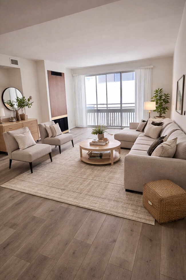 Apartment #206 - Chateau Brentana