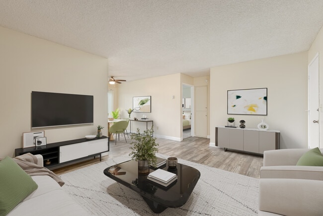 Photo - Alderwood