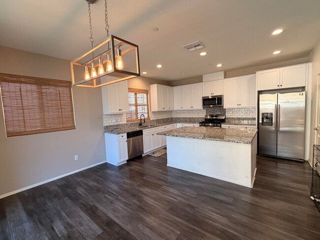 Photo - 5348 N Alumni Ln