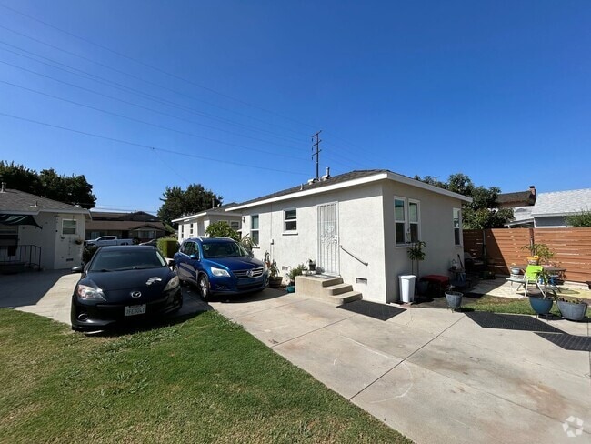 Building Photo - R08-003-MF Unit 00009941 Rental