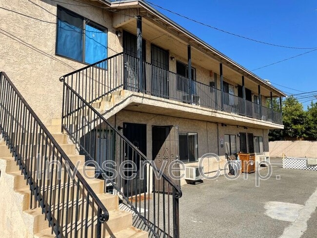 Photo - 1914 W Whittier Blvd Unit #E